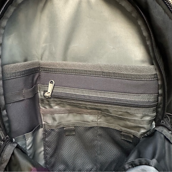 The North Face Borealis Backpack BlackLaptop Travel Hiking School Pack - Picture 15 of 15